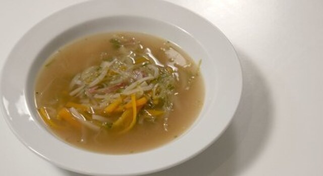 Basissuppe - juliennesuppe - minestrone - grøntsagssuppe
