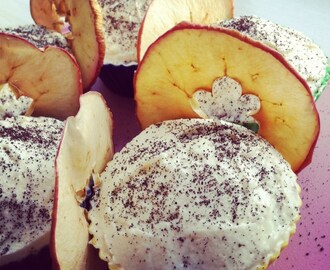 Appelsin-/æblemuffins med lakridsfrosting