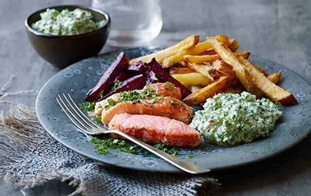 Ovnstegt laks med vintertzatziki