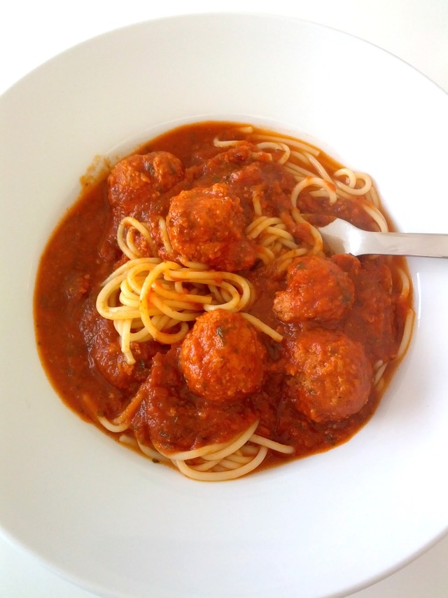 Spaghetti & Meatballs (Spaghetti med kødboller)
