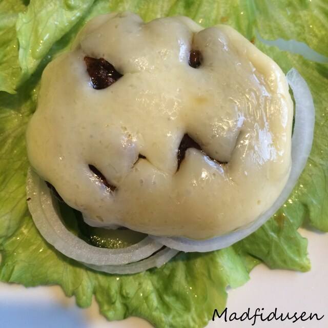 Monster cheeseburger til halloween