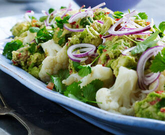 Blomkålsalat med guacamole