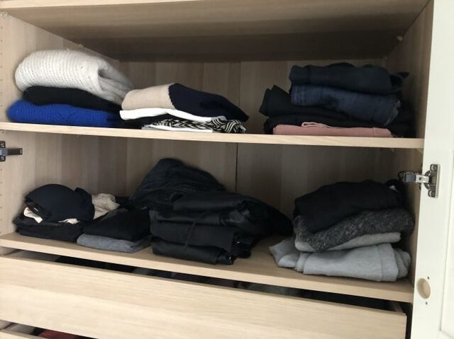 Hvor meget tøj har vi egentlig brug for? Sådan får du styr på din garderobe.