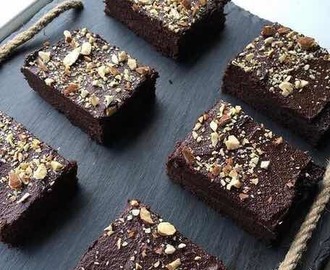 Kalorielet avokado brownie 