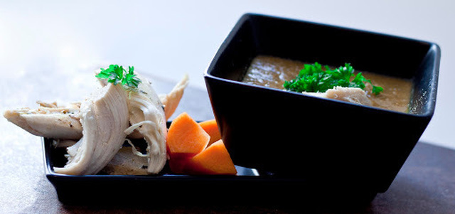 Fyldig og velsmagende suppe på et styks Bornholmerhane - med meget nem tilberedning