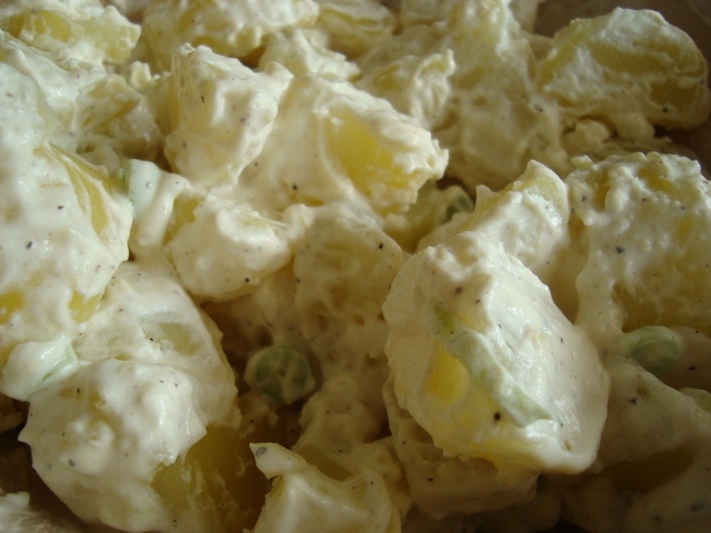 Hjemmelavet kartoffelsalat