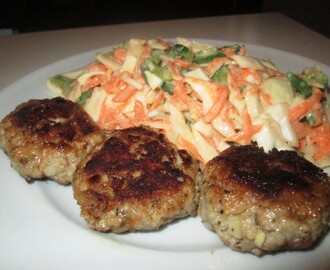 Frikadeller med Coleslaw