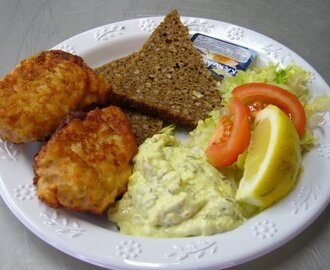 Fiskefrikadeller og remoulade