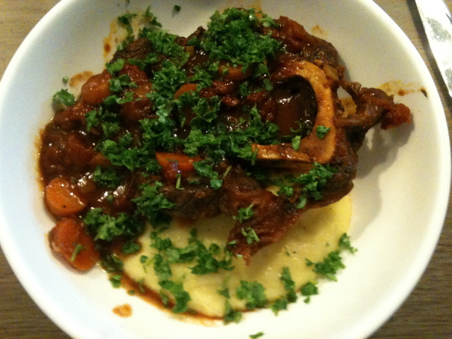 Søndags Osso bucco med blød polenta