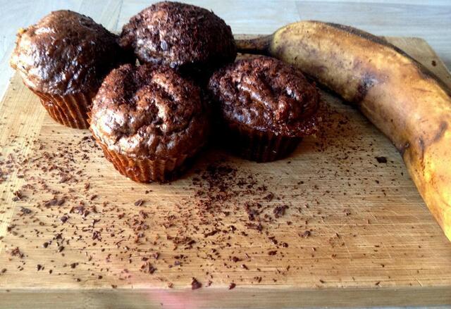 Sunde chokolade & banan muffins: Sukkerfri september!