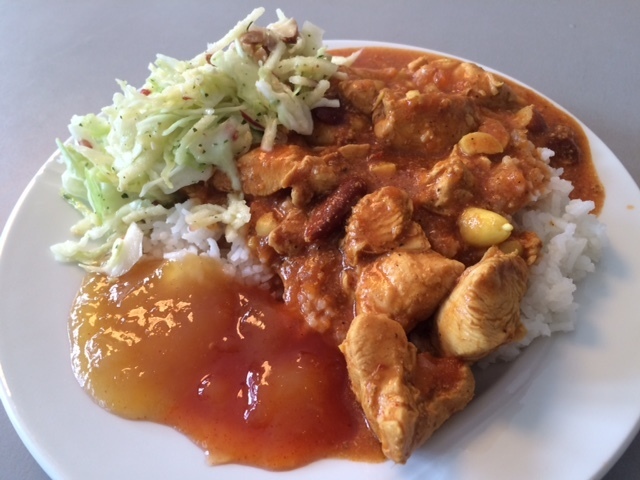 Kylling tikka masala med ris og mangochutney