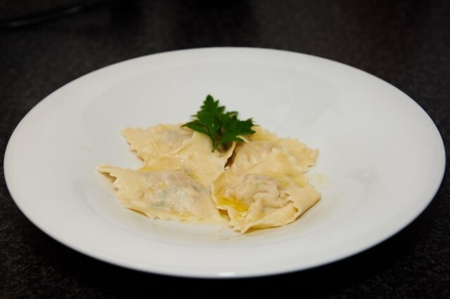 Ravioli con Prosciutto e Funghi