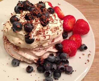 Mini Pavlova med smag af chokolade