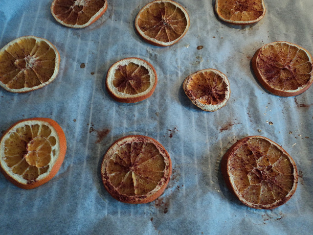 1 Dec. Tørrede appelsiner