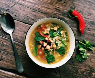 10 minutes BOMB thai soup