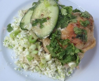 Indisk chicken curry med blomkål/broccoli-ris