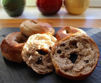 Bagels med kanel og rosiner