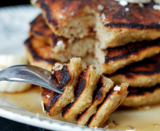 Glutenfri pandekager med havregryn og banan