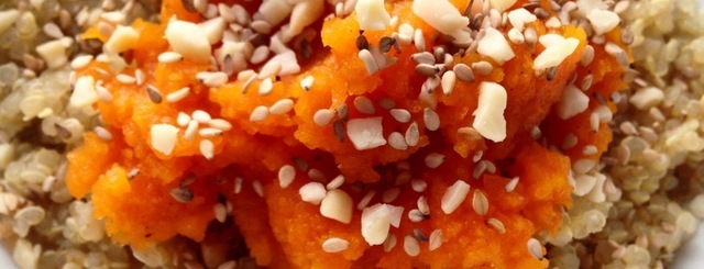 Quinoagrød med gulerodsmos