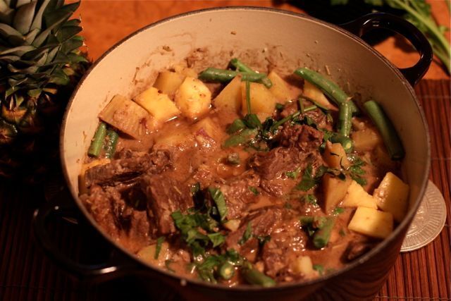 Massaman curry med oksekjøtt