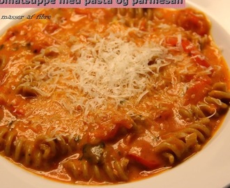 Toscansk tomatsuppe med pasta og parmesan