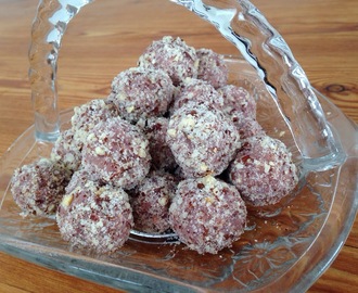 Stawberry Lemon Protein Truffles