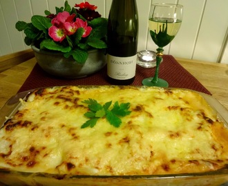 LASAGNE med laks og en sprek tomatsaus ✿ Lakselasagne !