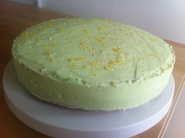 Citronkage med lime buttercreme
