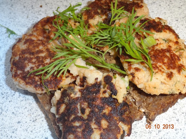 Torskerognsfrikadeller og bombende salat - 3. December