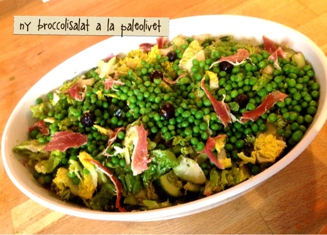 Forny din salat med broccoli - grøn broccolisalat a la paleolivet