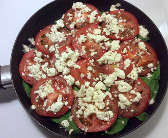 Dejlig hverdagsmad: Kartoffelpandekage med spinat, tomat og feta