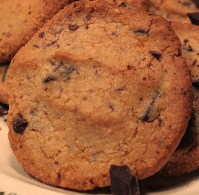 Mandelmel-chokolade cookies - fyldige og lækre
