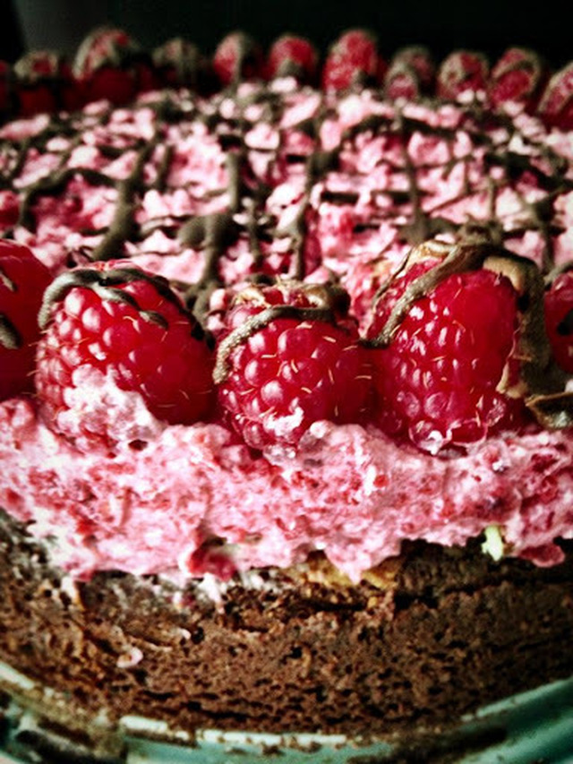 Brownie-Cheesecake med hindbærmousse