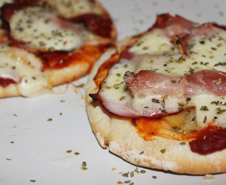 OPSKRIFT: NEMME MINI PIZZAER