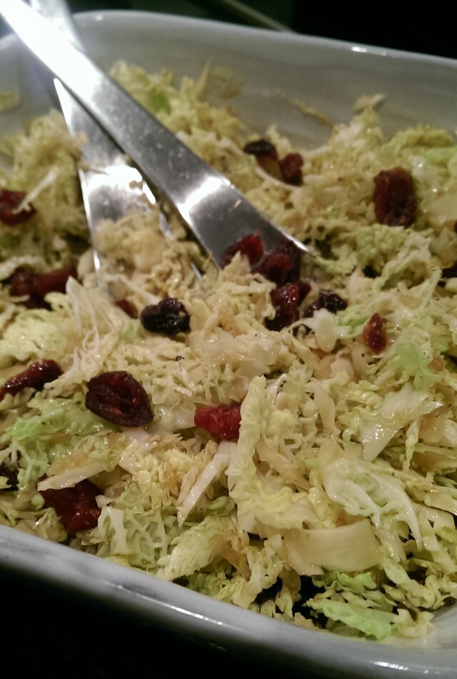 Ultrasund og lækker kålsalat med soyadressing