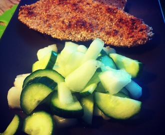 Sesamstegt schnitzel med melonsalat