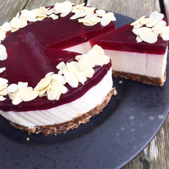 Risalamande-cheesecake