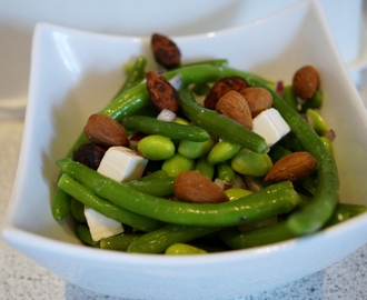 Bønnesalat med Tangmandler og Feta