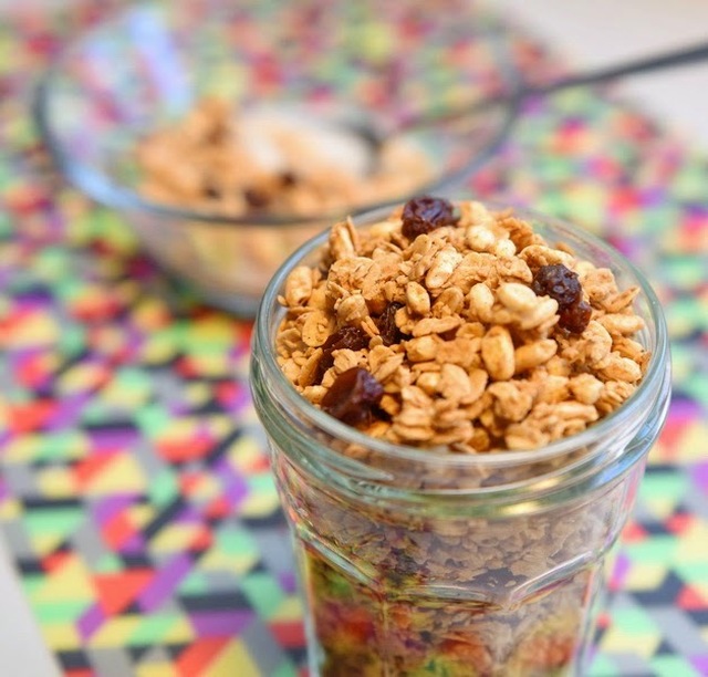 Glutenfri Granola - lys variant og chokolade variant