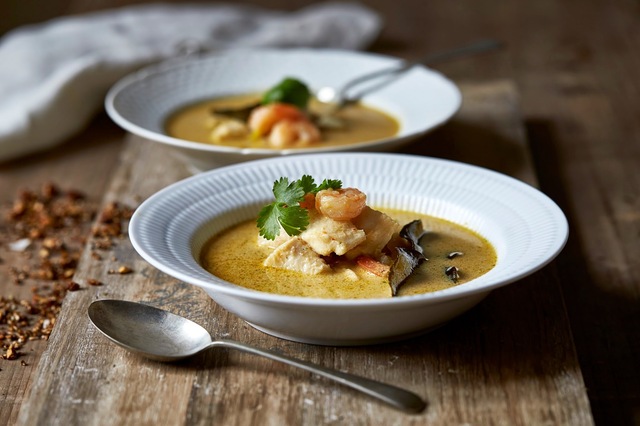 Fiskesuppe med chili og kokosmælk