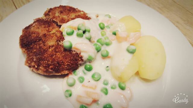 Rissoles with stowed peas & carrots