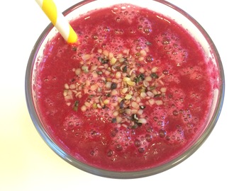 Hurtig rødbedesmoothie… fordi jeg er doven.