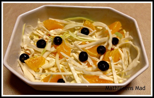 Salat med hvidkål og appelsin