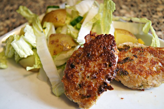 Tunfrikadeller m. persille og hvidløg