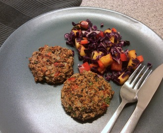 Vegetarfrikadeller med blomkål og bønner