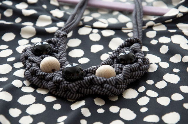 DIY Crochet: Zpagetti necklace