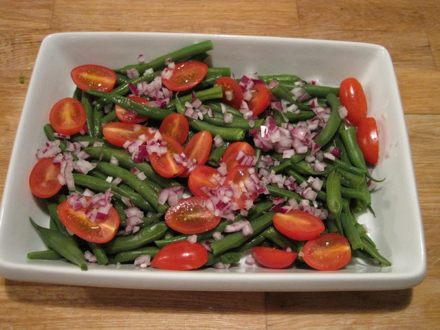 Bønne og tomatsalat