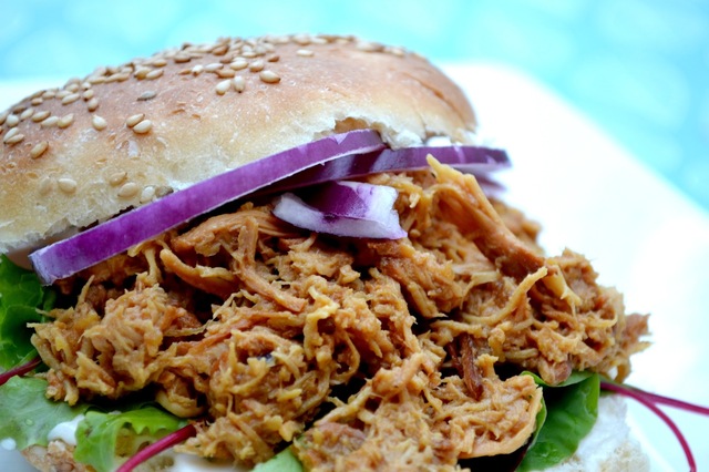 "PULLED CHICKEN" M. ANANAS