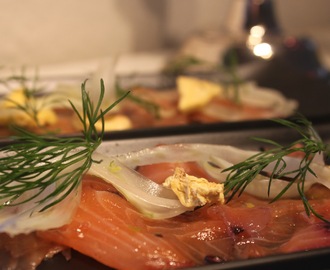 Fødselsdagsmiddag - Brombærgravad laks med fennikel