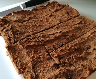 Klæge bønnebrownies uden mel og sukker